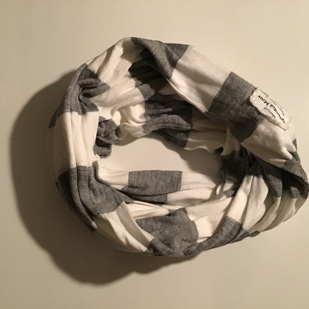 Splendid Mills Infinity Scarf